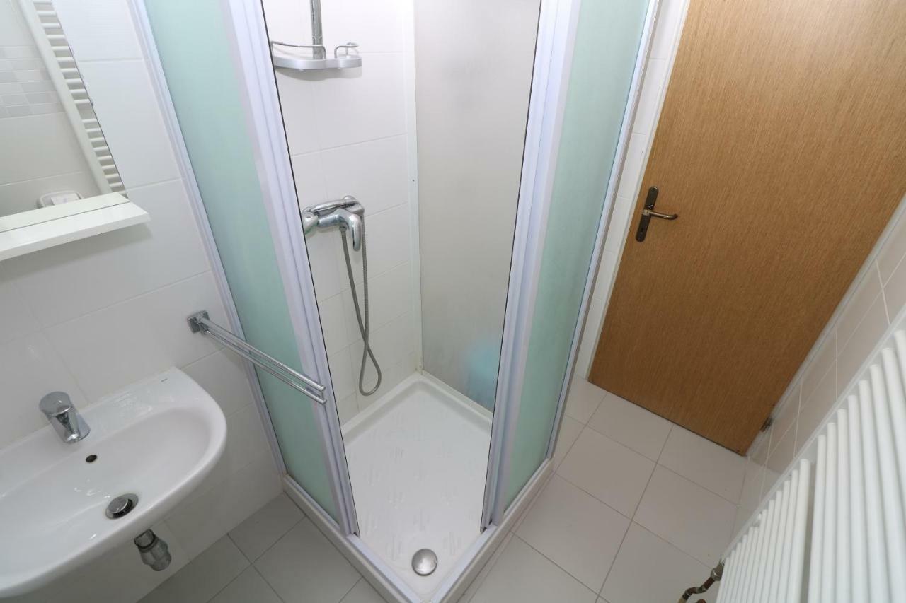 Double Rooms Jasna With Sea View Baška Extérieur photo