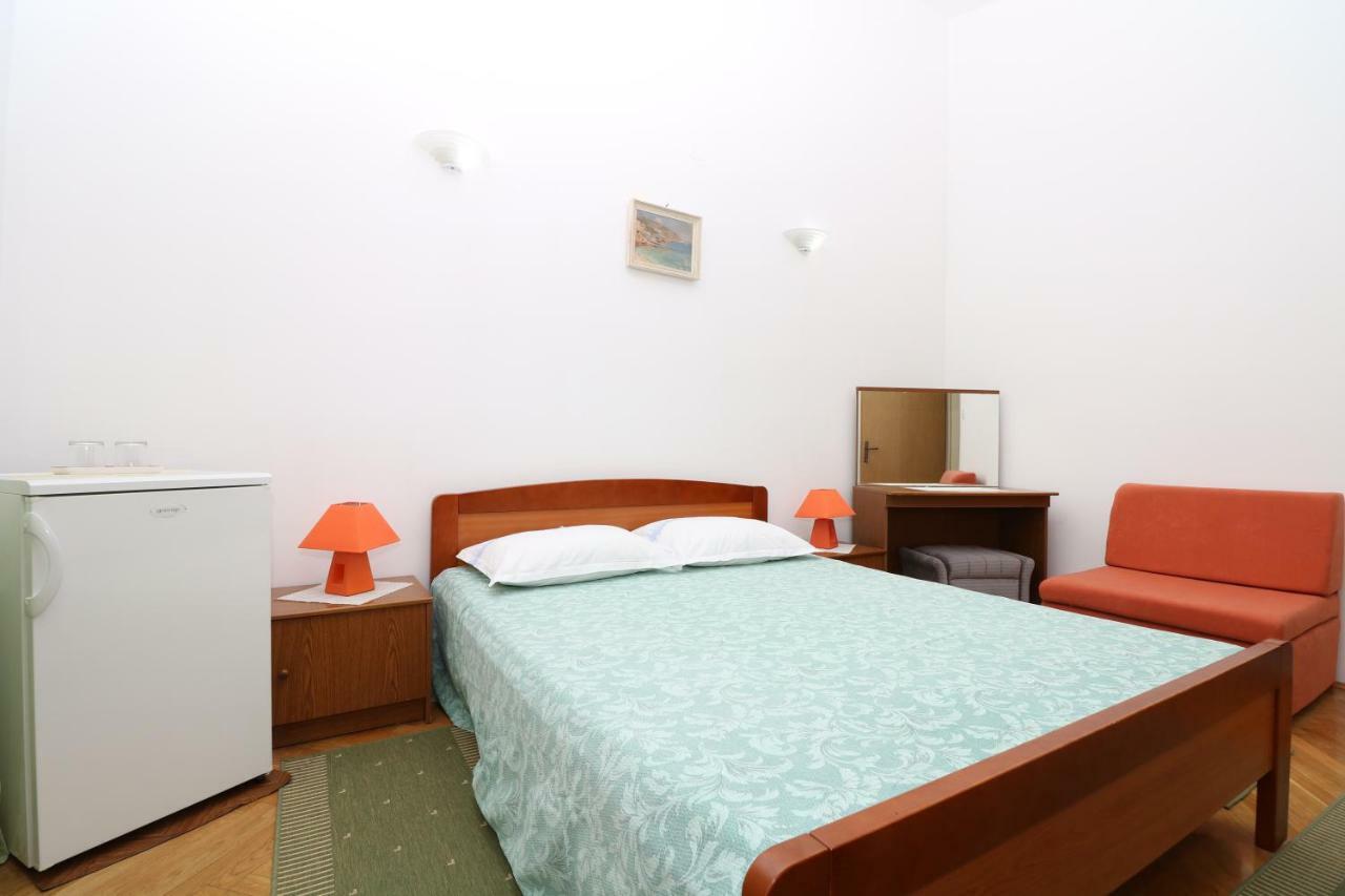 Double Rooms Jasna With Sea View Baška Extérieur photo