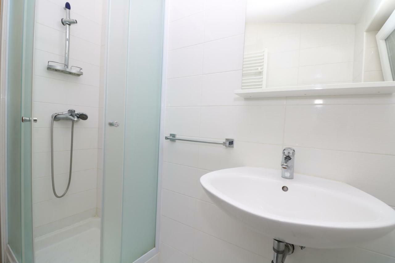Double Rooms Jasna With Sea View Baška Extérieur photo